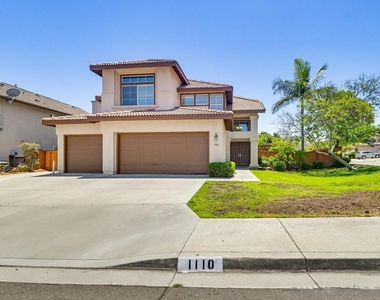 1100 Corrales - Photo Thumbnail 4