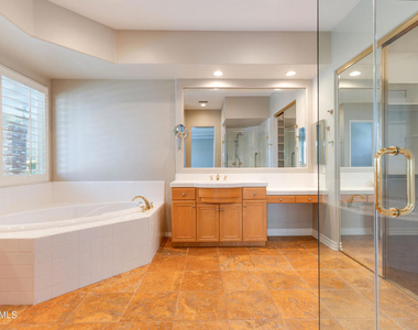 750 Huntsdale Court - Photo Thumbnail 21