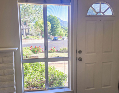 3105 Lodgewood Street - Photo Thumbnail 5