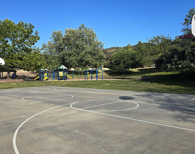 3105 Lodgewood Street - Photo Thumbnail 31