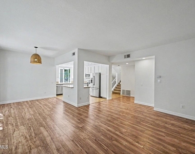4258 Flintlock Lane - Photo Thumbnail 9