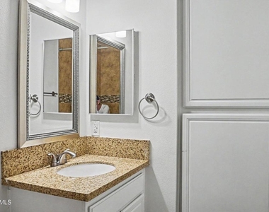 4258 Flintlock Lane - Photo Thumbnail 32