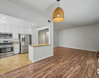 4258 Flintlock Lane - Photo Thumbnail 12