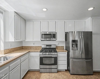 4258 Flintlock Lane - Photo Thumbnail 14