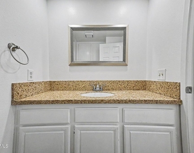 4258 Flintlock Lane - Photo Thumbnail 17