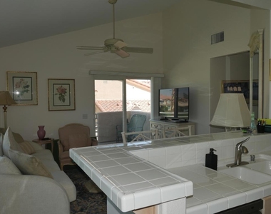 78435 Magenta Drive - Photo Thumbnail 2