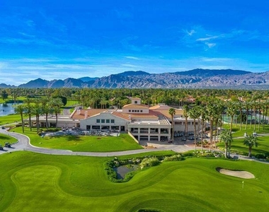 270 Vista Royale Circle E - Photo Thumbnail 43