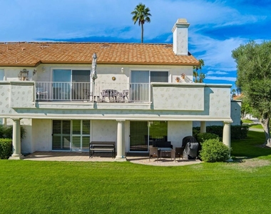 270 Vista Royale Circle E - Photo Thumbnail 5