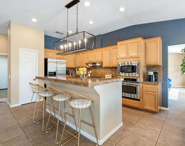 80641 Philadelphia Avenue - Photo Thumbnail 8