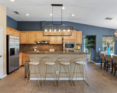 80641 Philadelphia Avenue - Photo Thumbnail 10