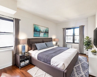 157 East 57th Street - Photo Thumbnail 6