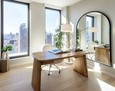 244 West 29th Street - Photo Thumbnail 4