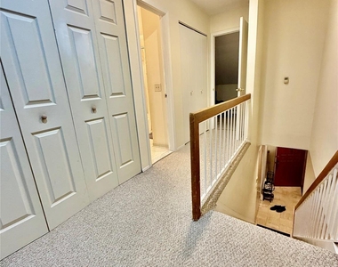 75 Greenway Close - Photo Thumbnail 6