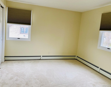 23 Grossman Street - Photo Thumbnail 5