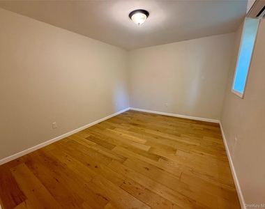 1230 Mountain Road - Photo Thumbnail 5