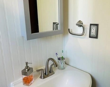 43 Totten Place - Photo Thumbnail 7