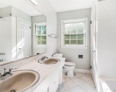 47 Wendt Avenue - Photo Thumbnail 21