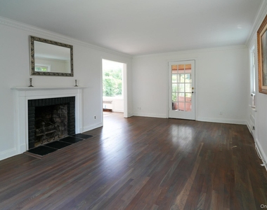 10 Ridge Road - Photo Thumbnail 9