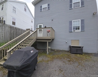 174 Clinton Street - Photo Thumbnail 11