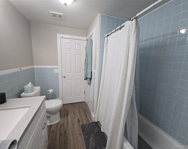 174 Clinton Street - Photo Thumbnail 7