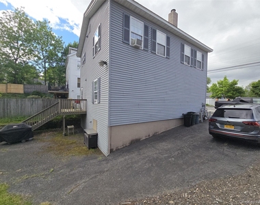 174 Clinton Street - Photo Thumbnail 13