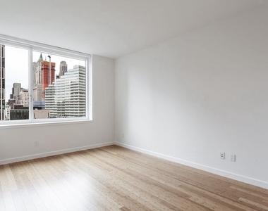 350 South End Avenue - Photo Thumbnail 4