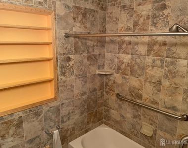 215 Karsey Street - Photo Thumbnail 8