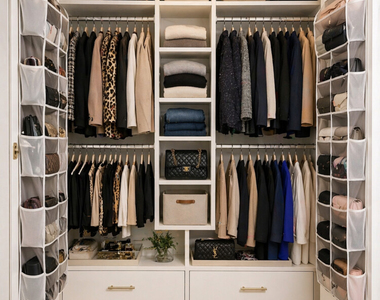 305 E 40th Street - Photo Thumbnail 5