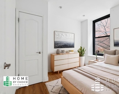 101 W 126th Street - Photo Thumbnail 3