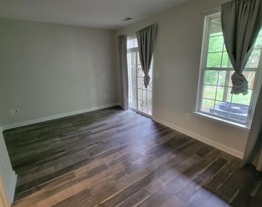 42497 Magellan Square - Photo Thumbnail 13