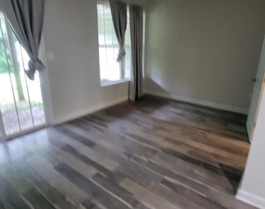42497 Magellan Square - Photo Thumbnail 23