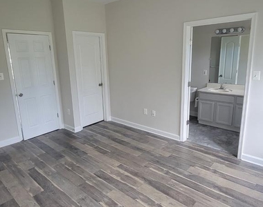 42497 Magellan Square - Photo Thumbnail 40