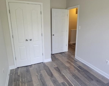 42497 Magellan Square - Photo Thumbnail 46