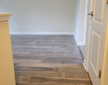 42497 Magellan Square - Photo Thumbnail 26