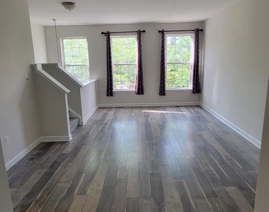 42497 Magellan Square - Photo Thumbnail 30