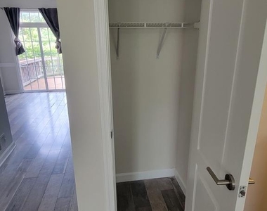 42497 Magellan Square - Photo Thumbnail 31