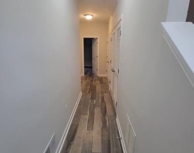 42497 Magellan Square - Photo Thumbnail 10