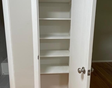 216 Maple Street - Photo Thumbnail 17