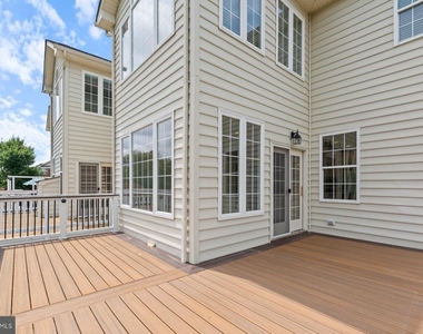 20056 Northville Hills Terrace - Photo Thumbnail 30