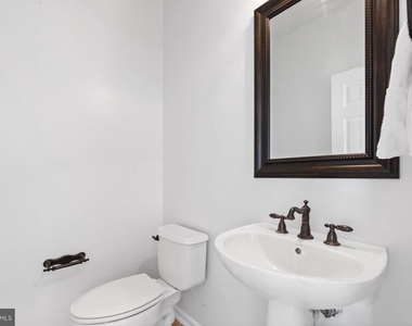 20056 Northville Hills Terrace - Photo Thumbnail 14