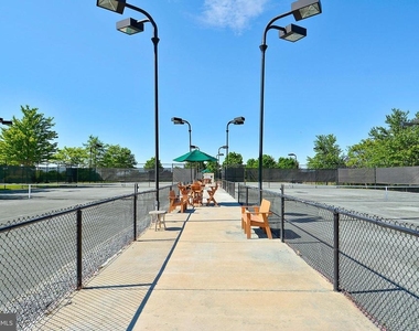 20056 Northville Hills Terrace - Photo Thumbnail 46