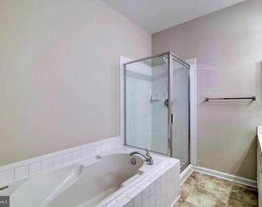 20261 Owings Terrace - Photo Thumbnail 16