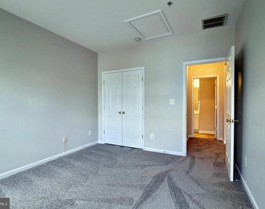 20261 Owings Terrace - Photo Thumbnail 11