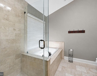 25203 Dunvegan Square - Photo Thumbnail 13