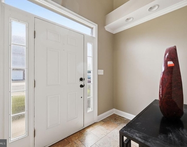 25203 Dunvegan Square - Photo Thumbnail 5