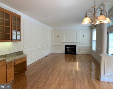 8219 Electric Avenue - Photo Thumbnail 9