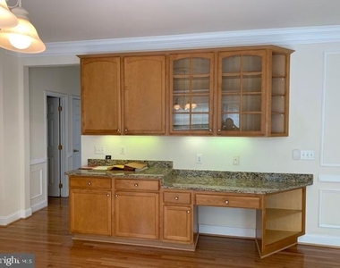 8219 Electric Avenue - Photo Thumbnail 14