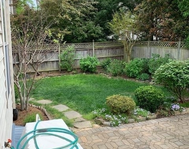 8219 Electric Avenue - Photo Thumbnail 5