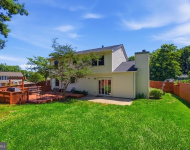 9120 Huber Court - Photo Thumbnail 28