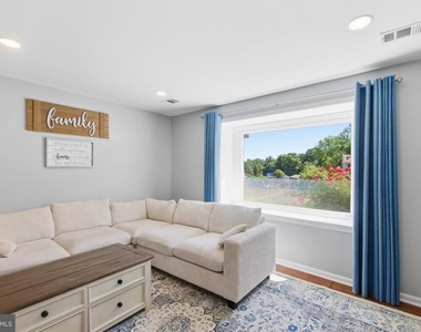 9120 Huber Court - Photo Thumbnail 3